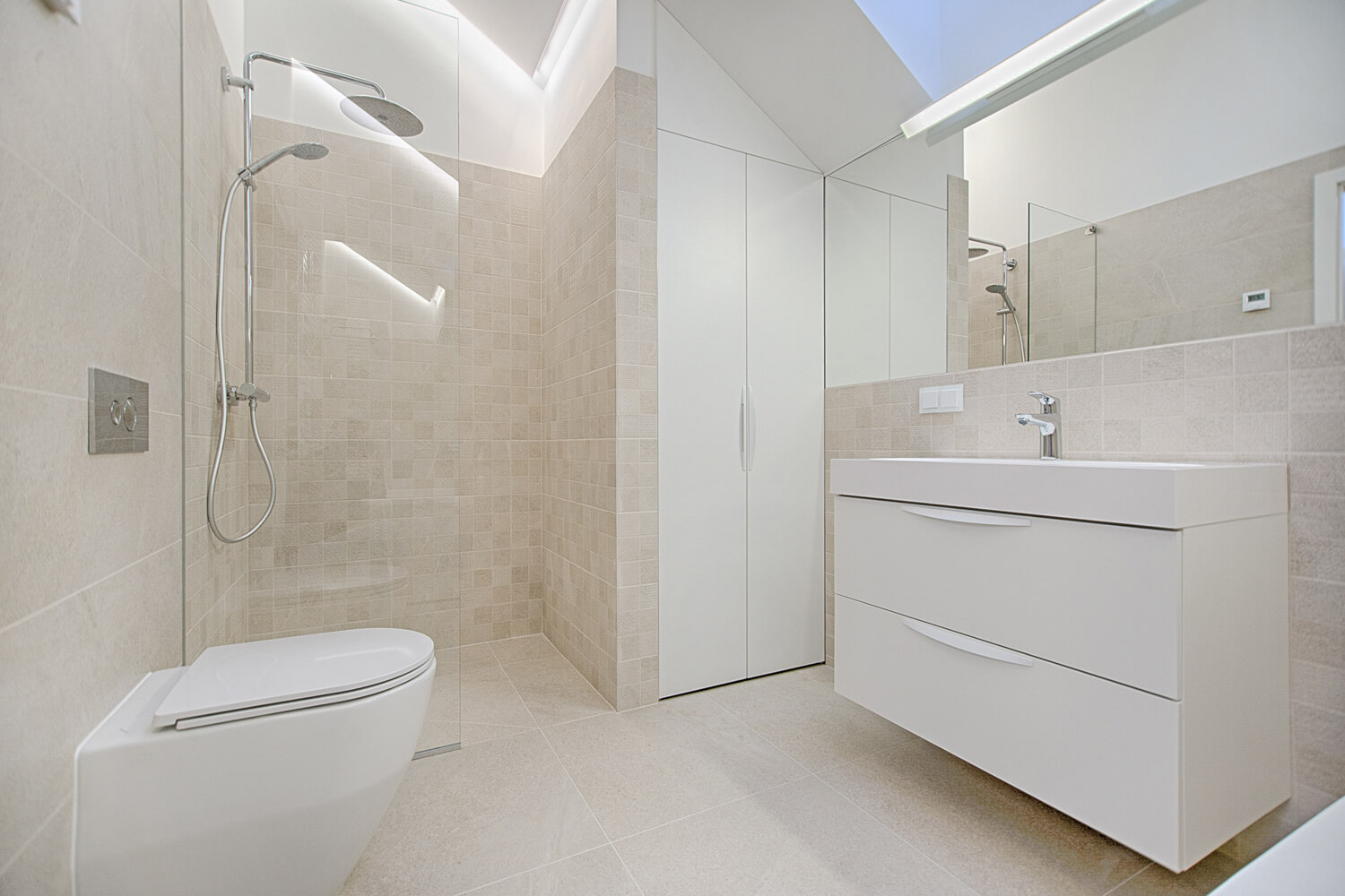 bathroom renovation image on the website, tiger ring construction which the best renovation contractor in vancouver